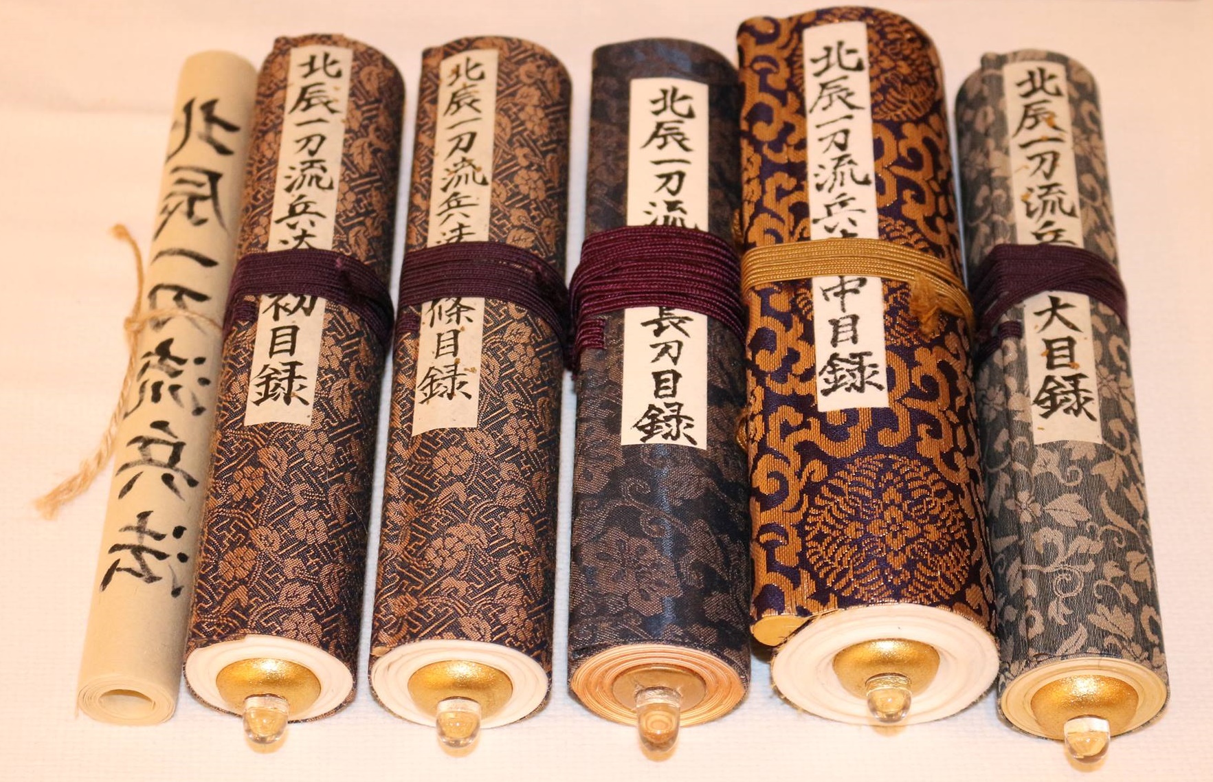HIRH Makimono